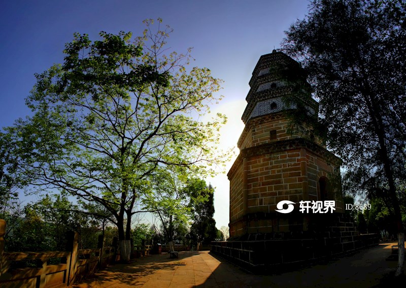 剑阁鹤鸣山图片