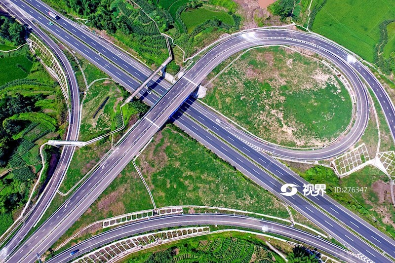 成自泸赤高速公路法王寺互通