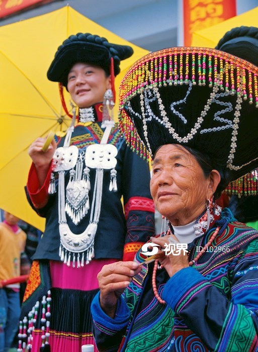 彝族女人服饰 图片 | 轩视界
