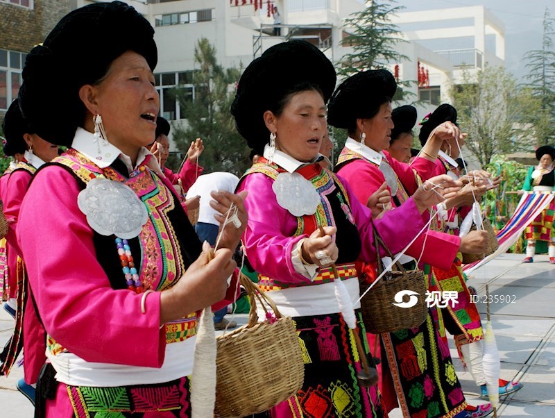 茂县太平乡羌族妇女服饰 图片 | 轩视界