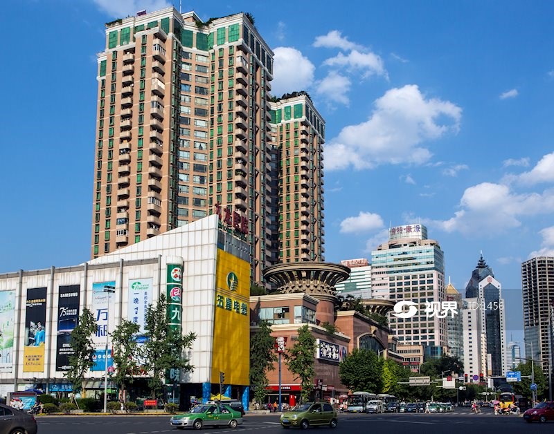 成都市西大街路口