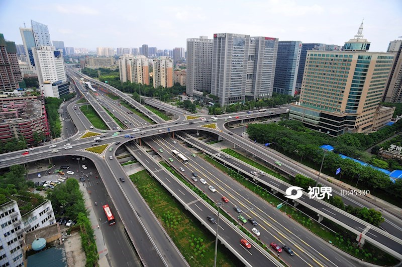 俯拍成都二环路人南立交桥全景