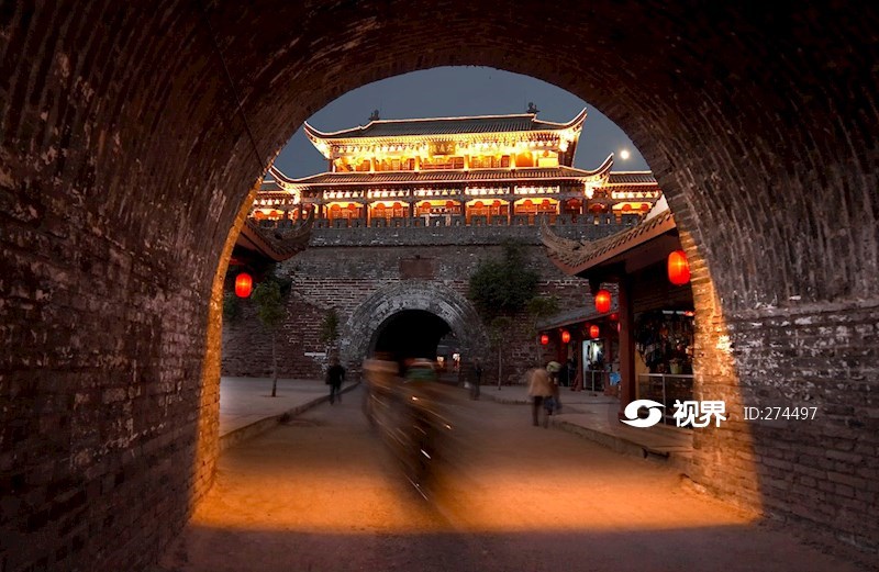 西昌大通门夜景