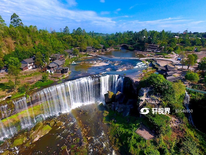 广安万春桥瀑布,广安旅游_大山谷图库