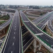 G8515荣泸高速公路特兴枢纽互通