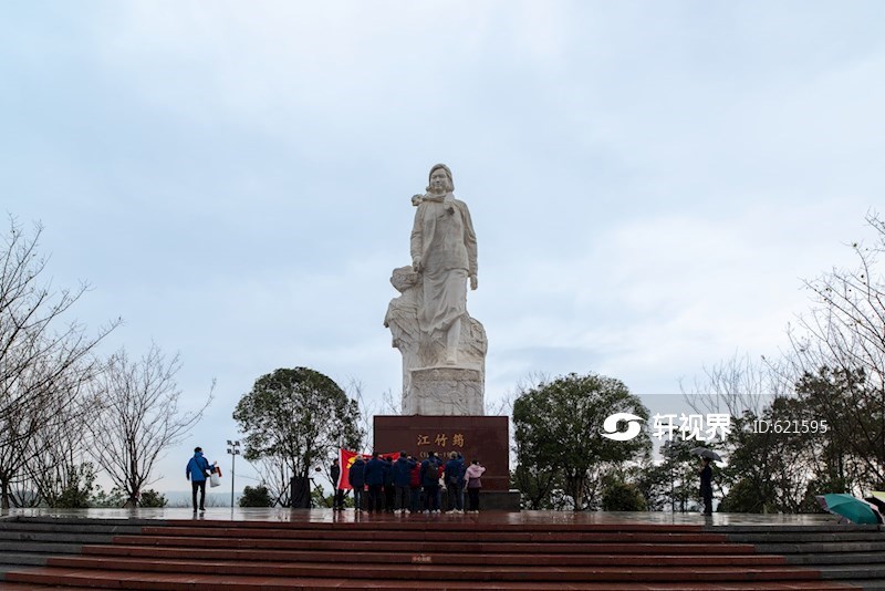 江姐雕塑 江竹筠雕塑 红梅广场 图片 | 轩视界