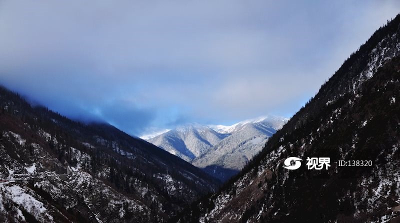 馬爾康至鷓鴣山隧道沿途