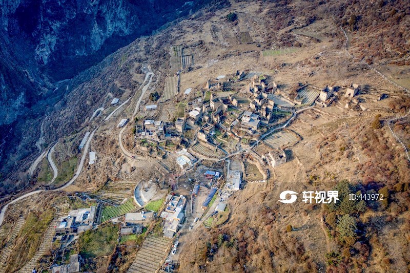 增头羌寨 图片 | 轩视界