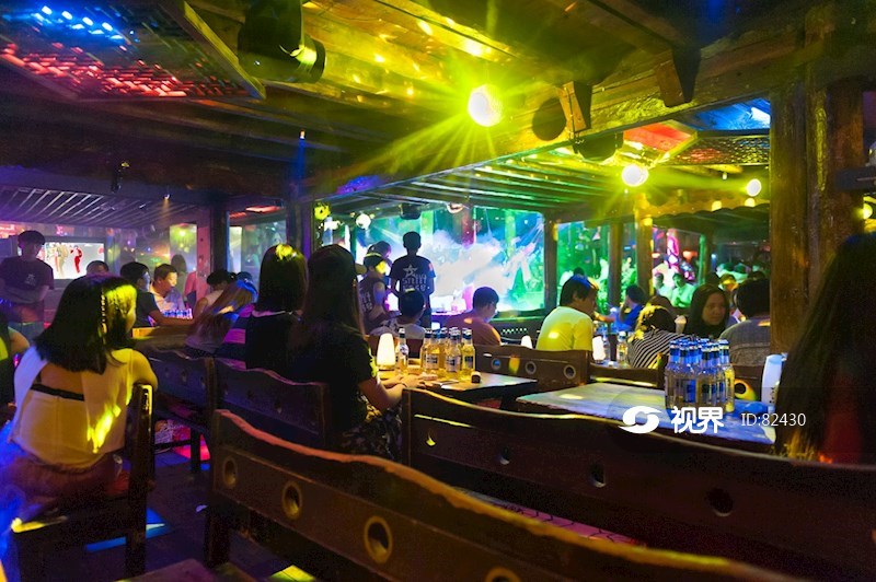 云南丽江古城酒吧一条街