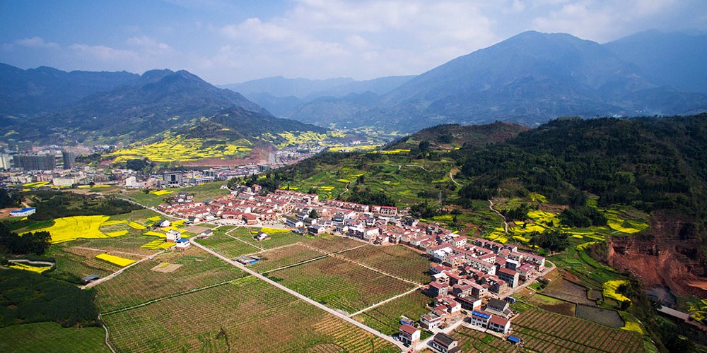 “4•20”芦山强烈地震两周年：见证重建奇迹