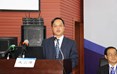 四川省人民政府新闻办副主任李晓骏在开幕式上致辞。