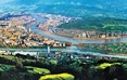 俯瞰雅安城市全景。  摄影：郑素琼