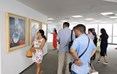 “以美济心：美籍华人张华教授系列作品鉴赏——2016意象表现绘画展”，吸引了四川画坛多位知名画家、藏品玩家以及艺术爱好者前来观展、品鉴。